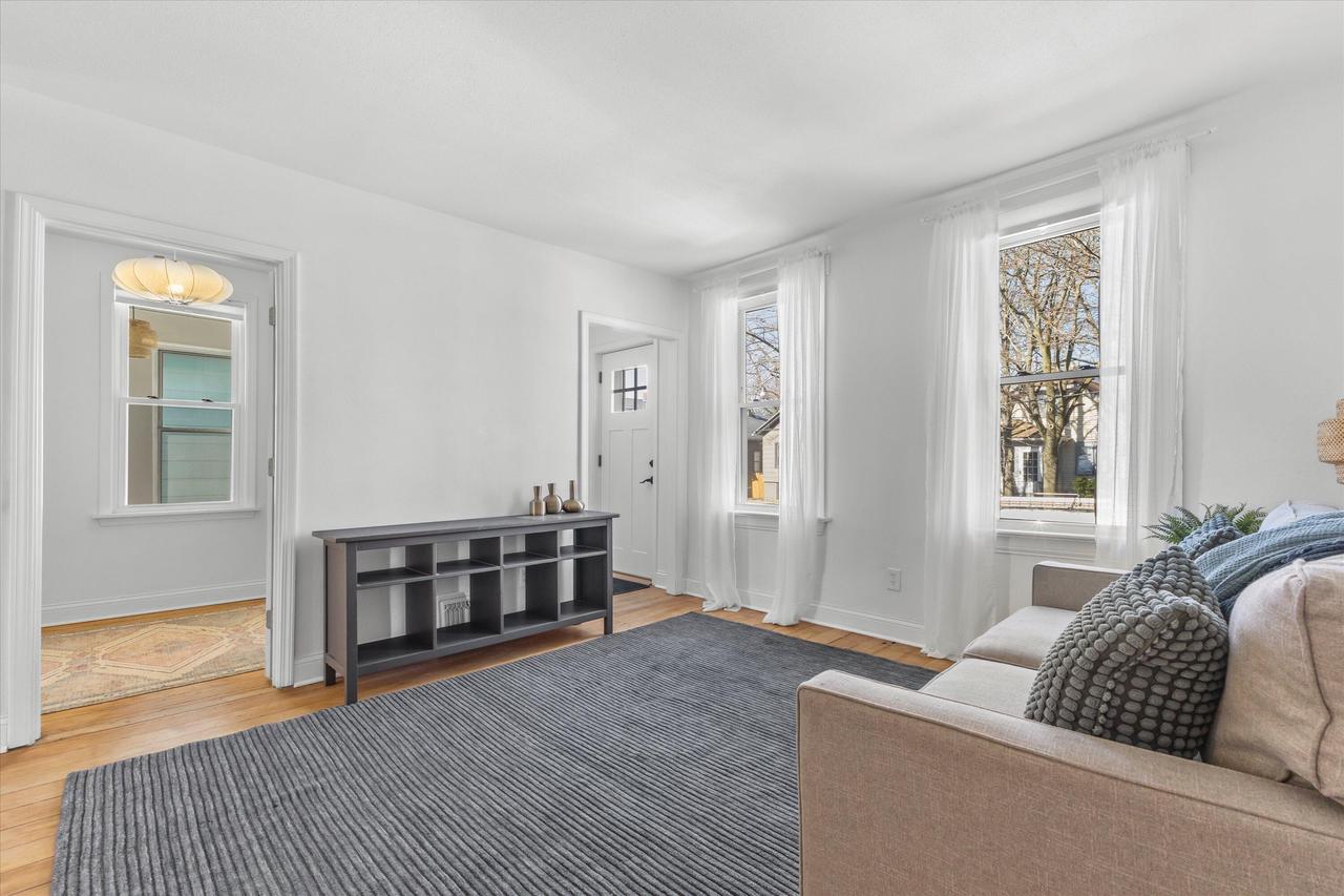 2742 South Greeley STREET