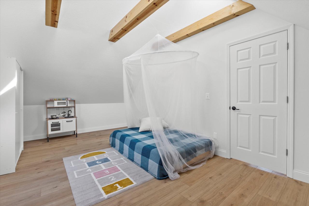 2742 South Greeley STREET