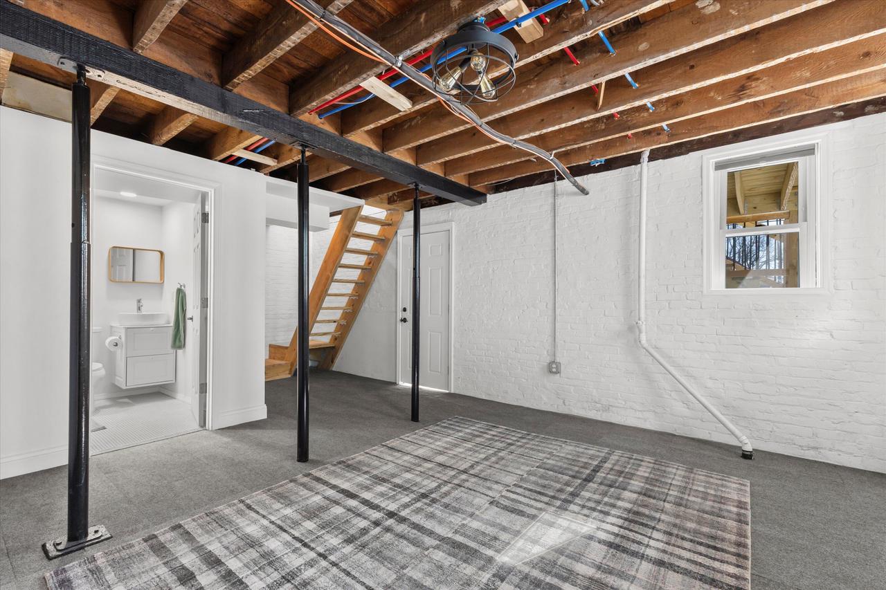 2742 South Greeley STREET