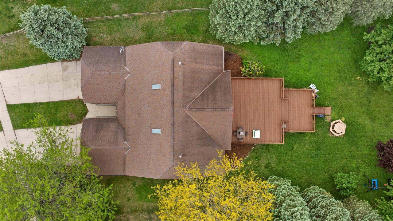 617 Wellington DRIVE 619