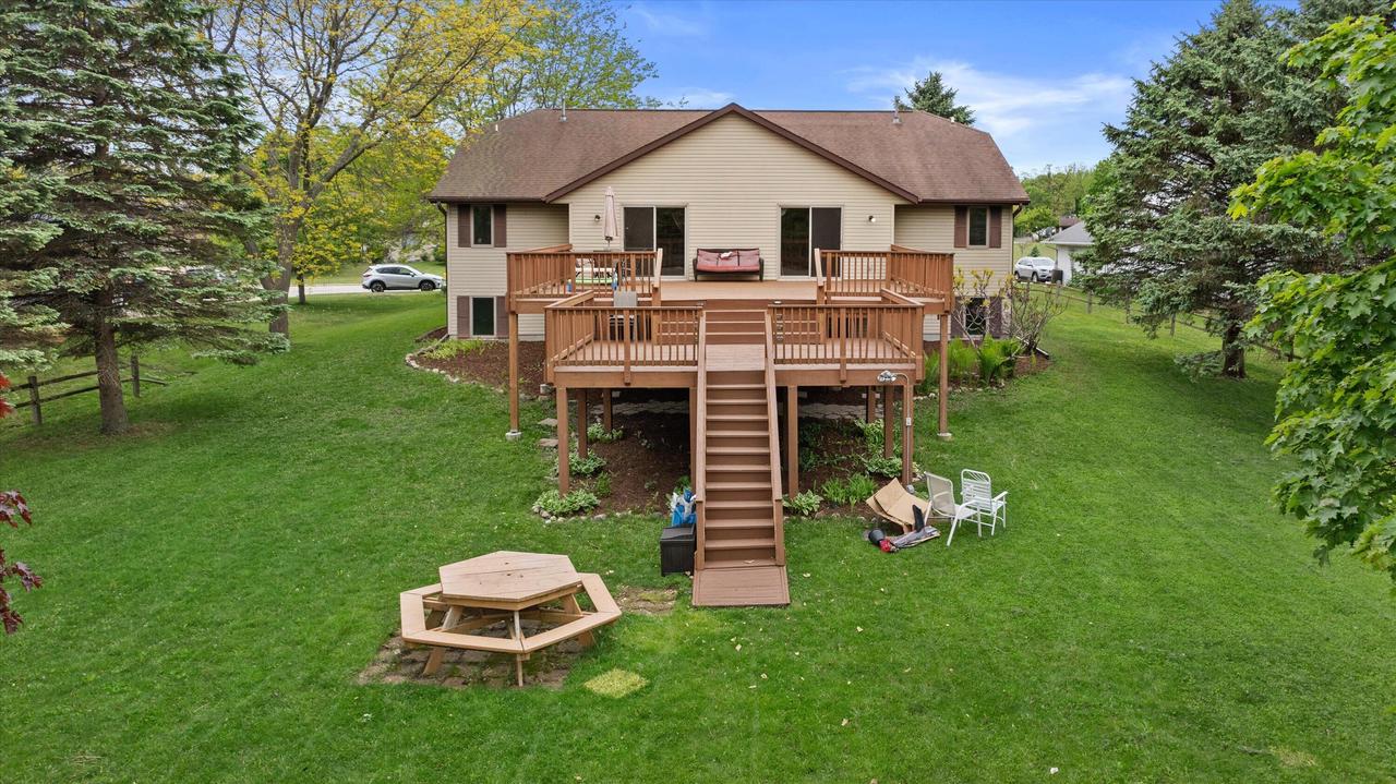 617 Wellington DRIVE 619