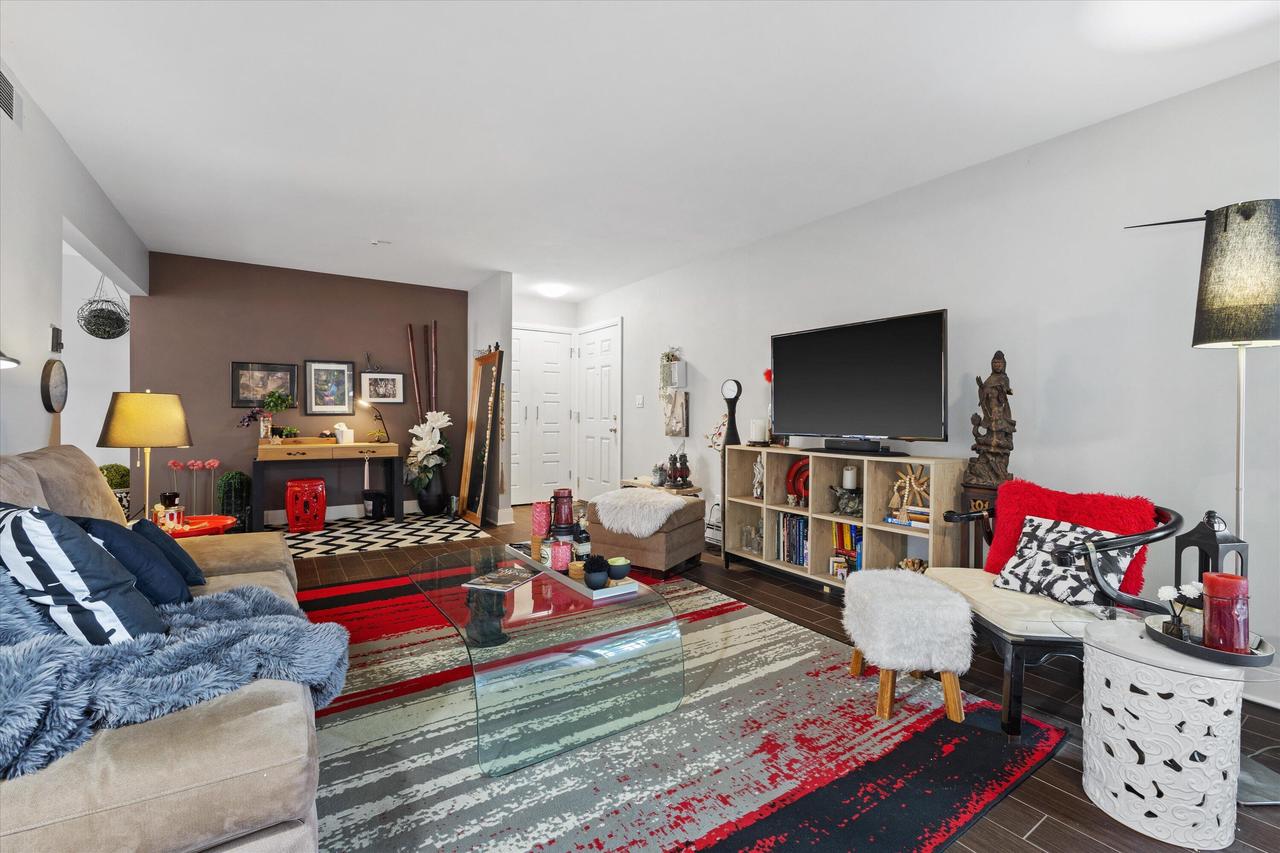 7931 S 68th STREET 401