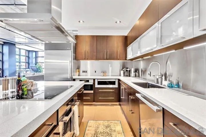 877 Island Ave Unit 206