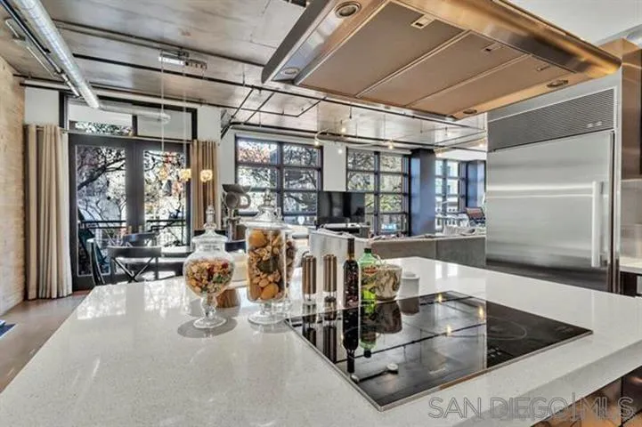 877 Island Ave Unit 206
