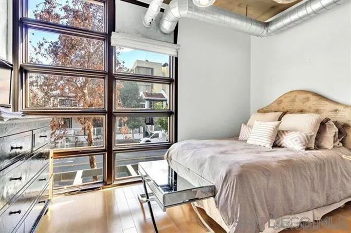 877 Island Ave Unit 206