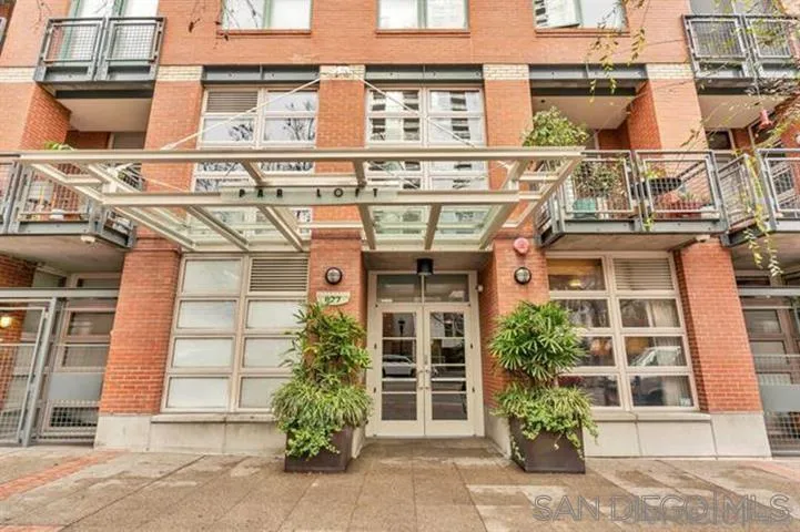 877 Island Ave Unit 206