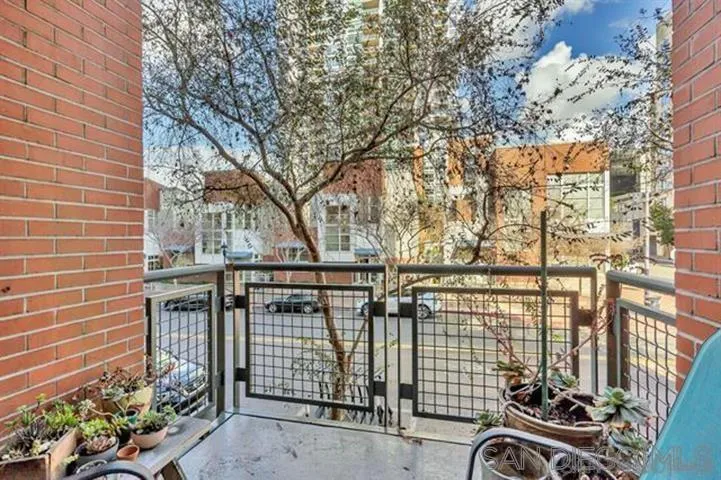 877 Island Ave Unit 206