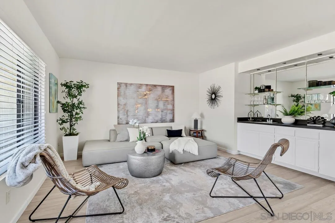 4245 Asher St Unit 64