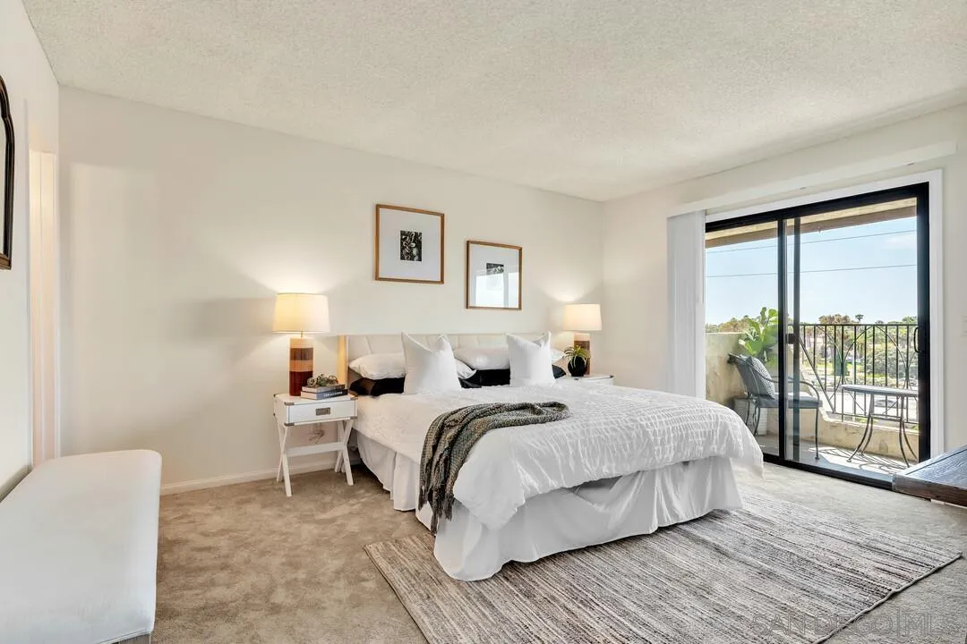 4245 Asher St Unit 64