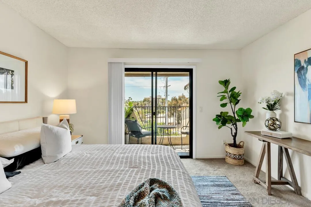 4245 Asher St Unit 64