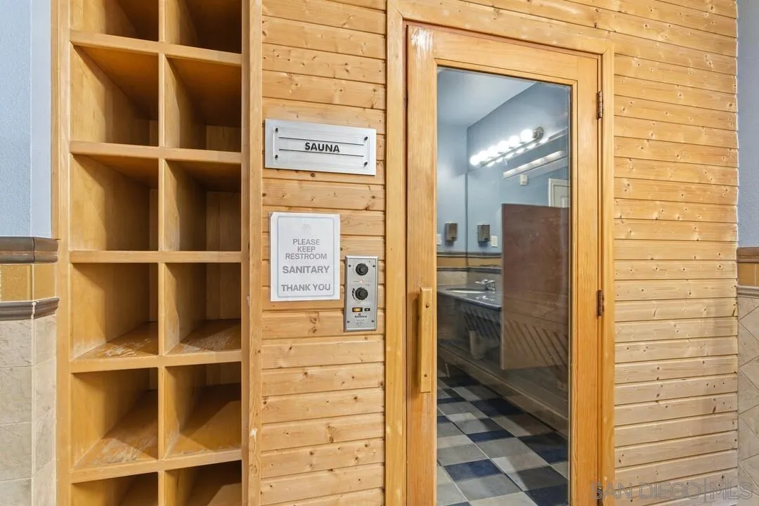 1480 Broadway Unit 2609