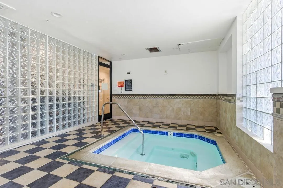 1480 Broadway Unit 2609