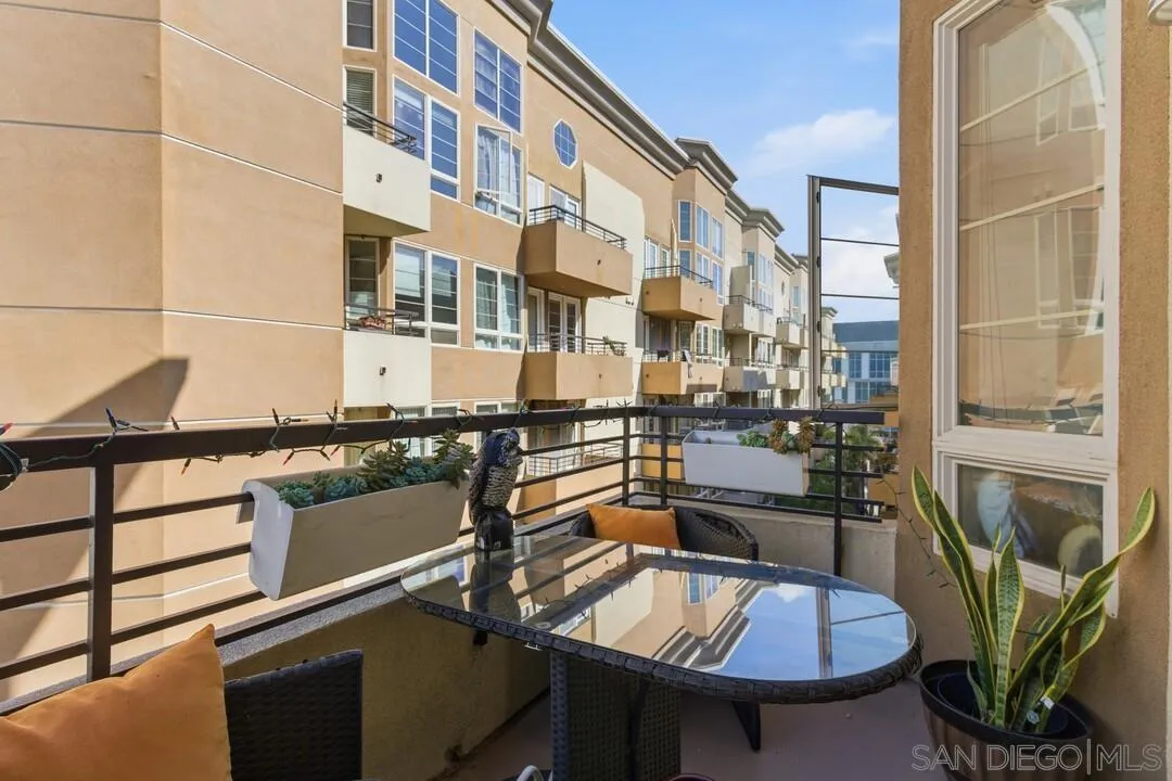 1480 Broadway Unit 2609