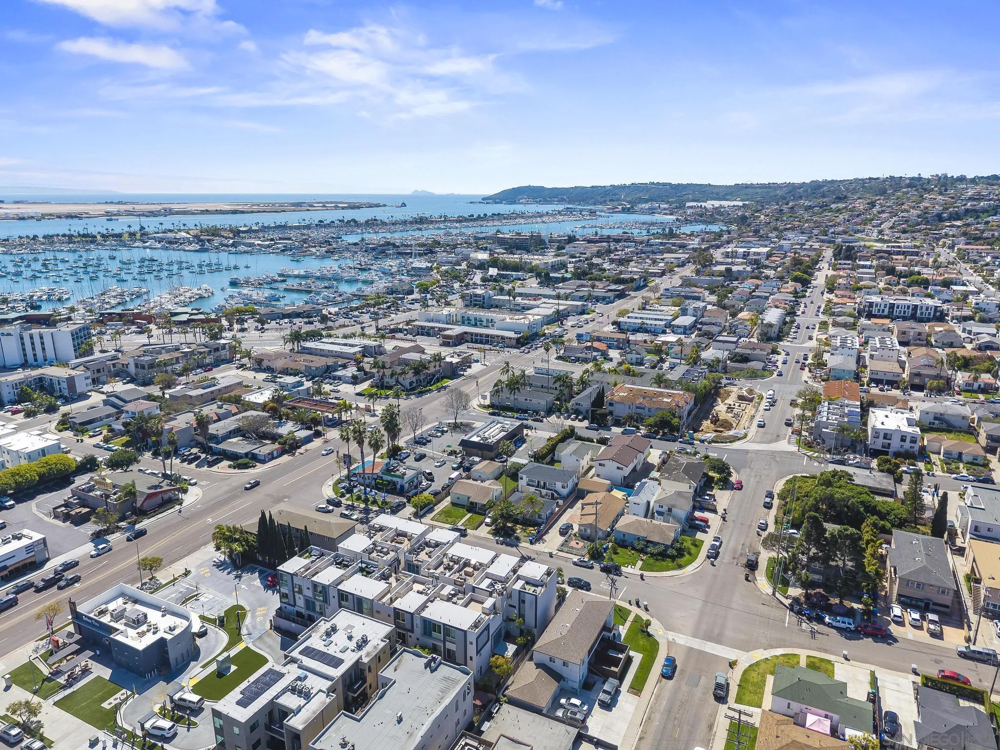 3030 Jarvis St Unit 2