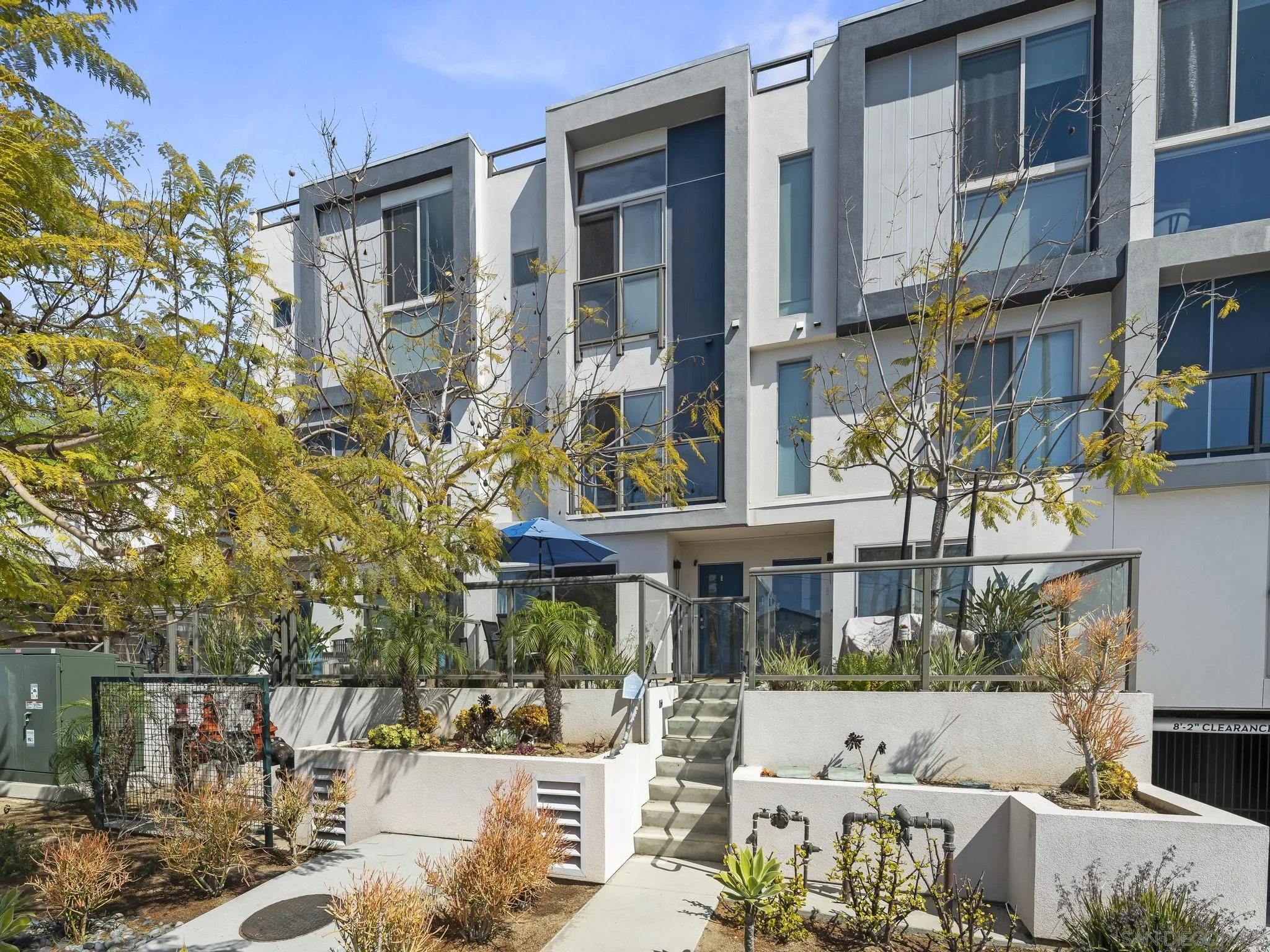 3030 Jarvis St Unit 2