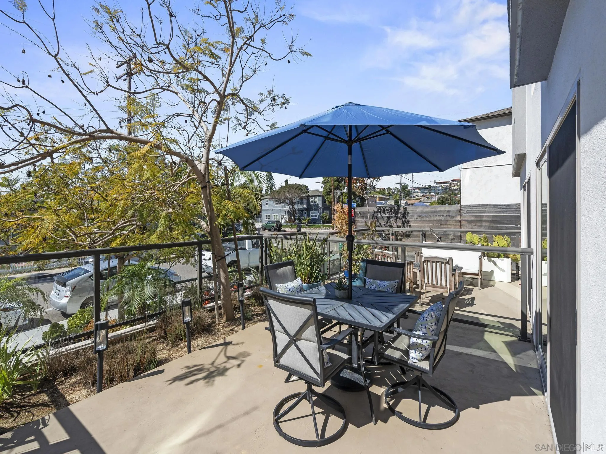 3030 Jarvis St Unit 2