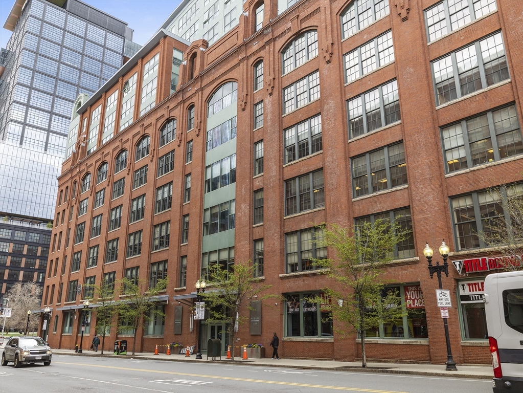 234 Causeway St # 923