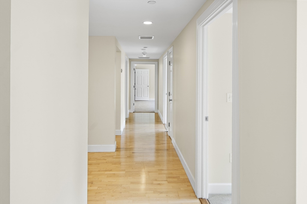 10 Bowdoin Street # 307
