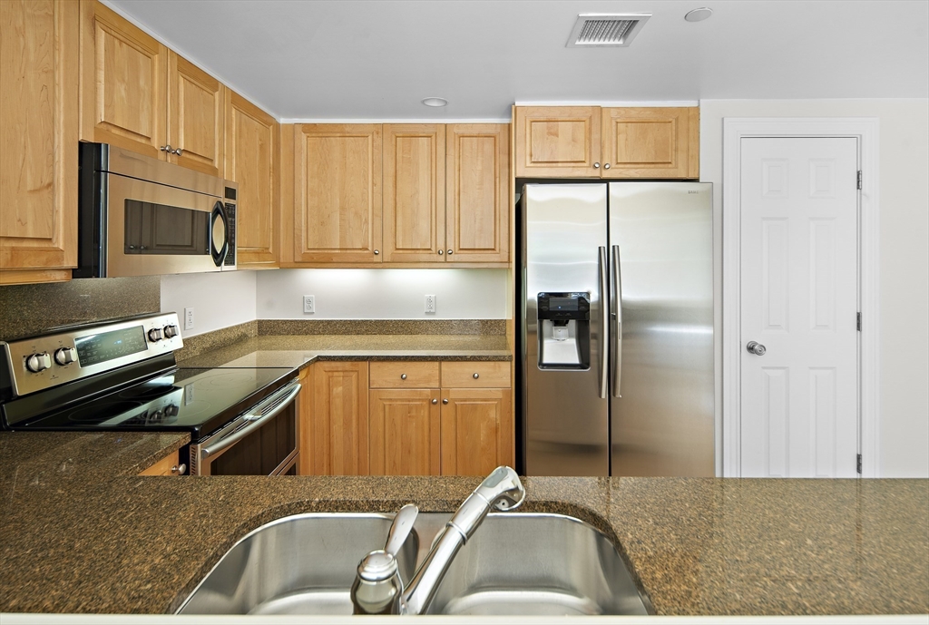 10 Bowdoin Street # 307