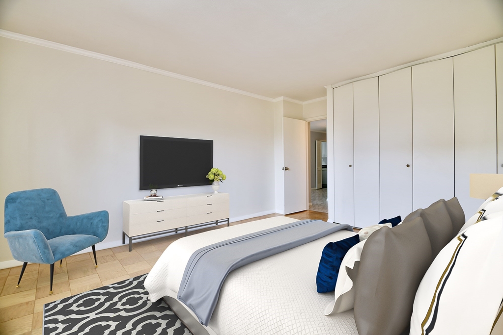 8 Whittier Pl # 12F