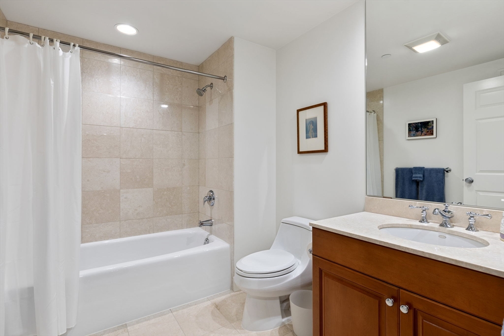 10 Bowdoin St # 20