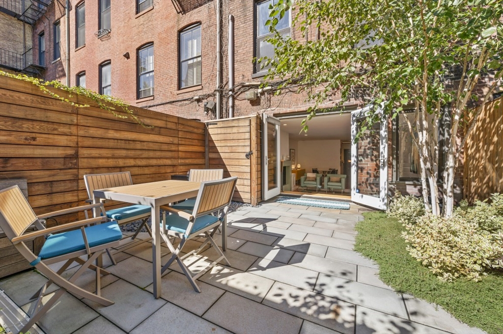 425 Beacon St # 1