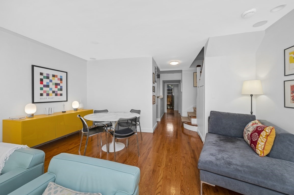 425 Beacon St # 1