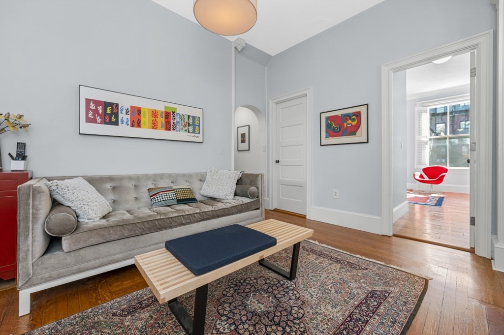 425 Beacon St # 1