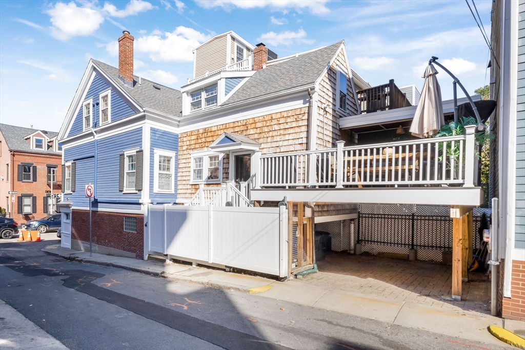 335 E Street