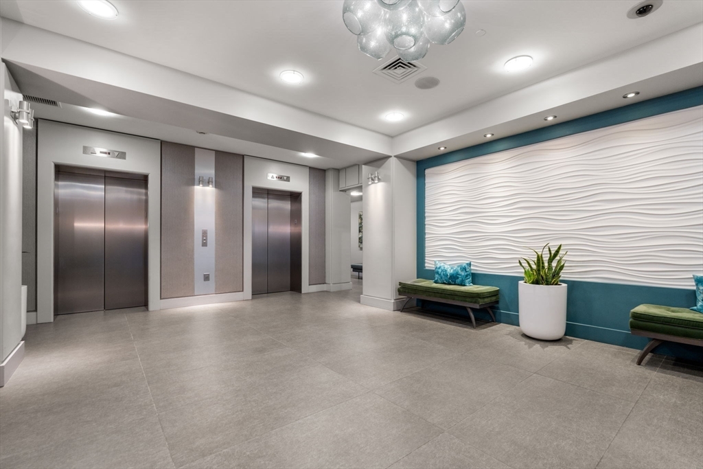 234 Causeway St. # 1209