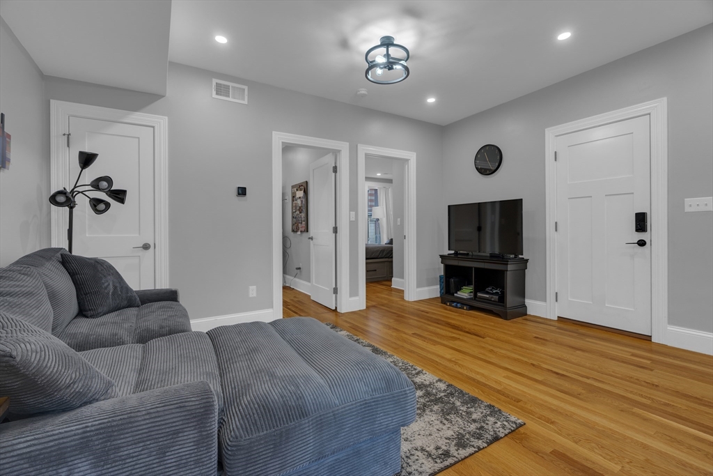 129 North Washington Street # 2