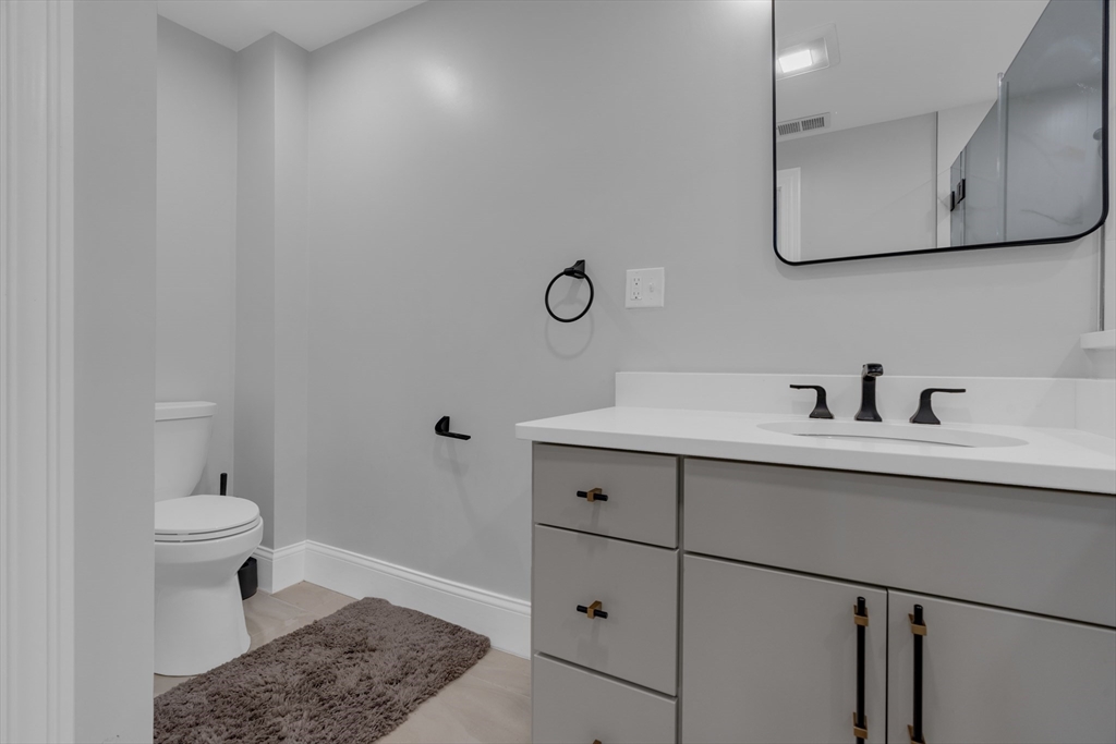 129 North Washington Street # 2