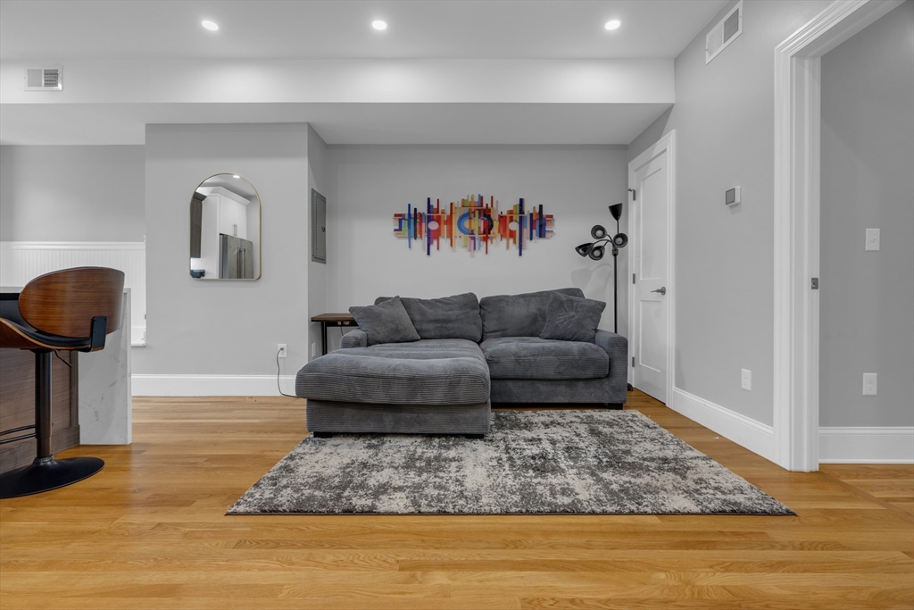 129 North Washington Street # 2
