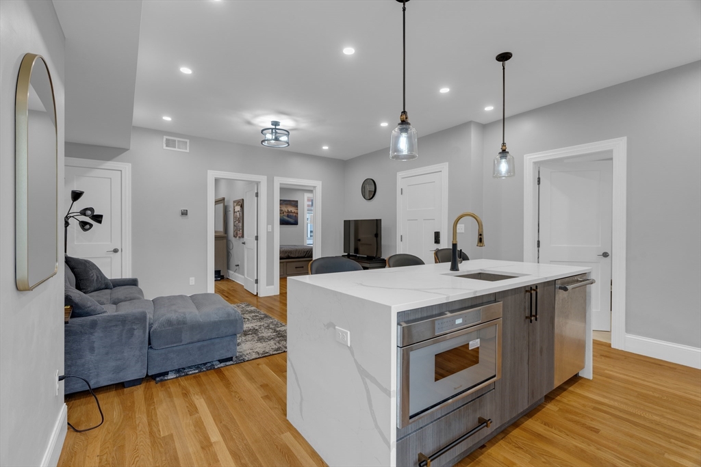 129 North Washington Street # 2