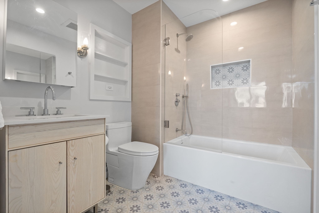 234 Causeway St. # 1107