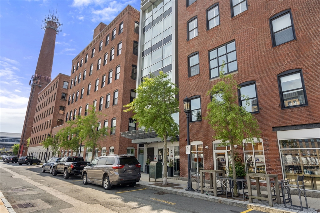 21 Wormwood St. # 517