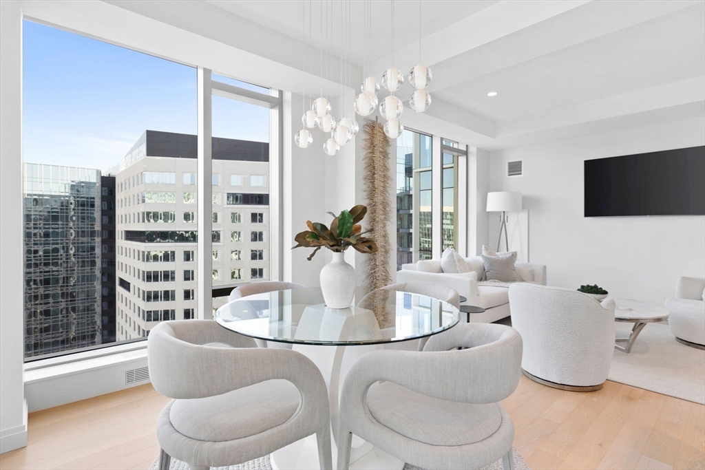 133 Seaport Blvd. # 2102