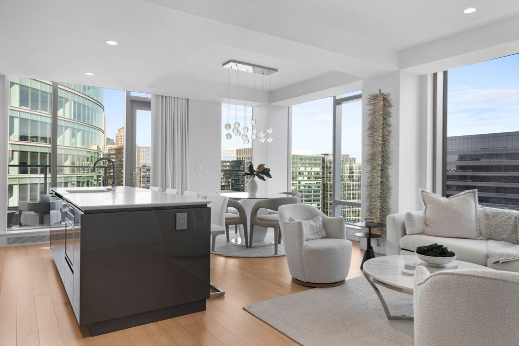 133 Seaport Blvd. # 2102