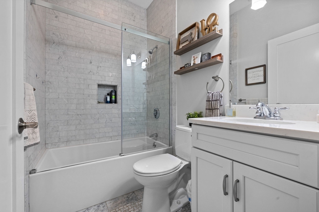 25 Mercer St. Unit: PH5
