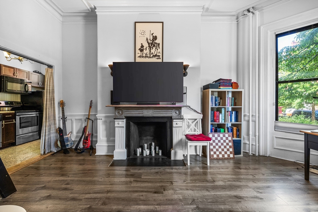 364 Marlborough St. # 1
