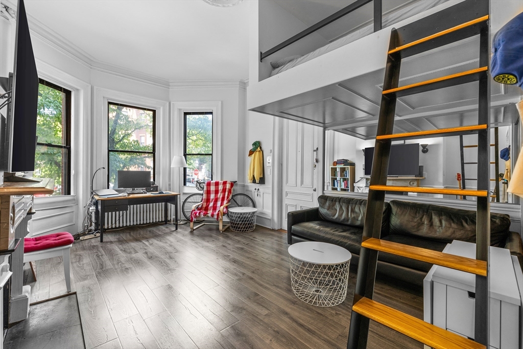 364 Marlborough St. # 1
