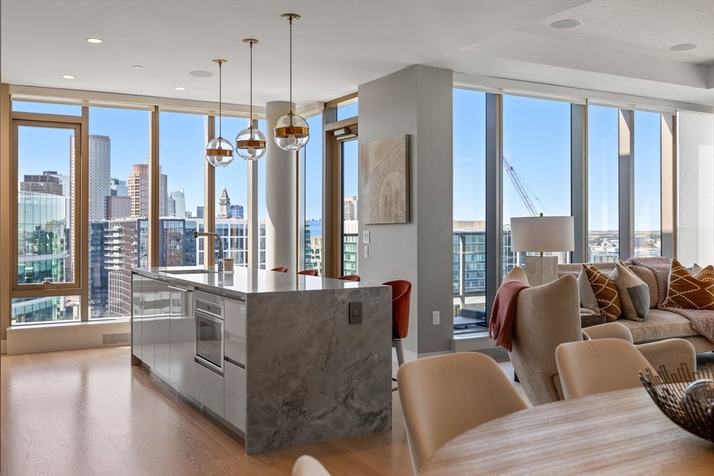 133 Seaport Blvd # 3A Unit: PH 3A