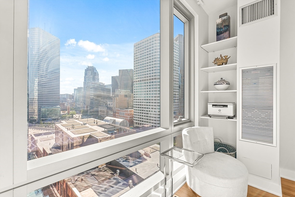 500 Atlantic Avenue # 14T