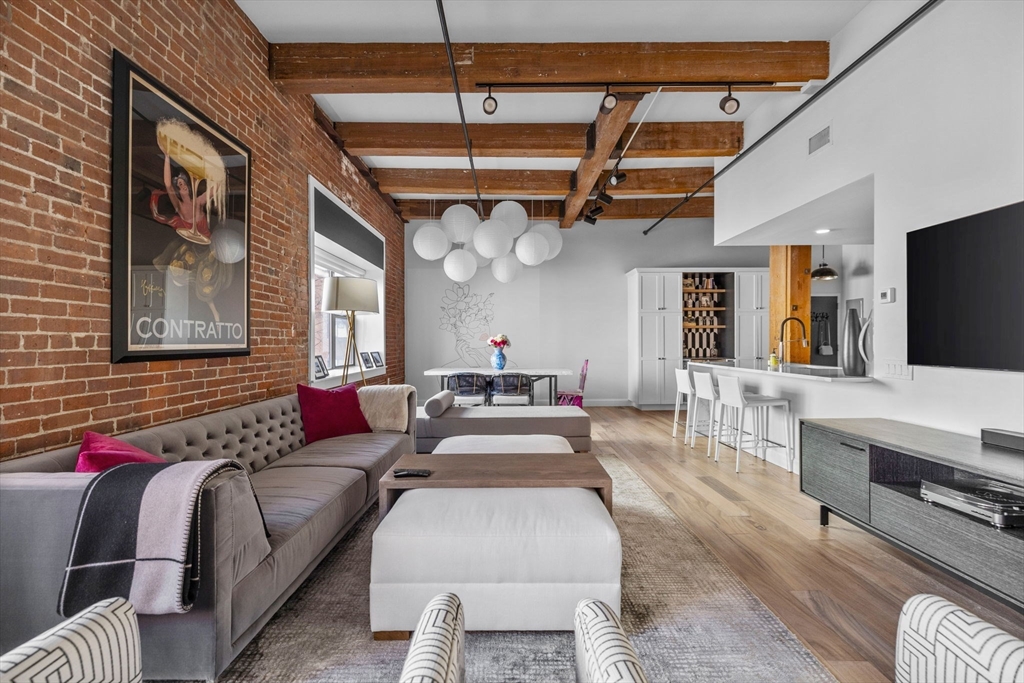 15 Sleeper St. # 206