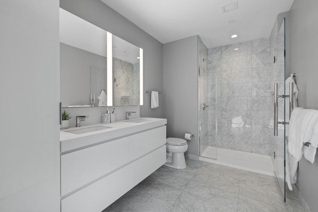133 Seaport Blvd # 2105