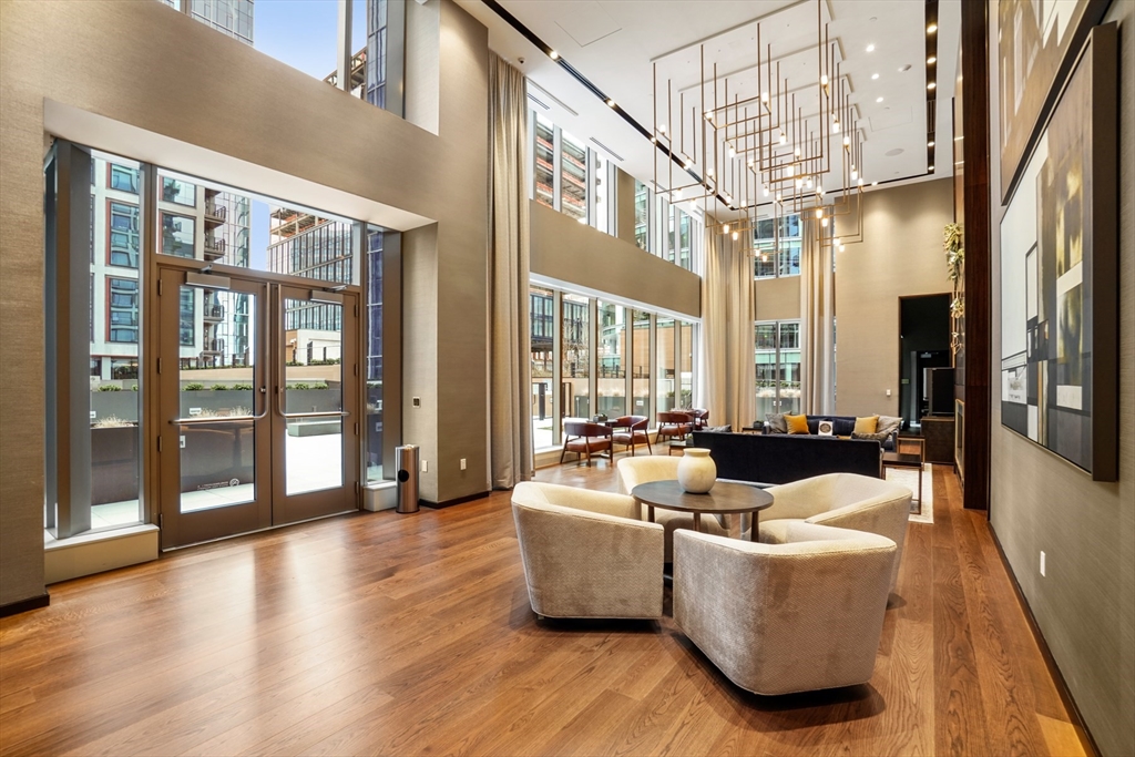 133 Seaport Blvd # 2105