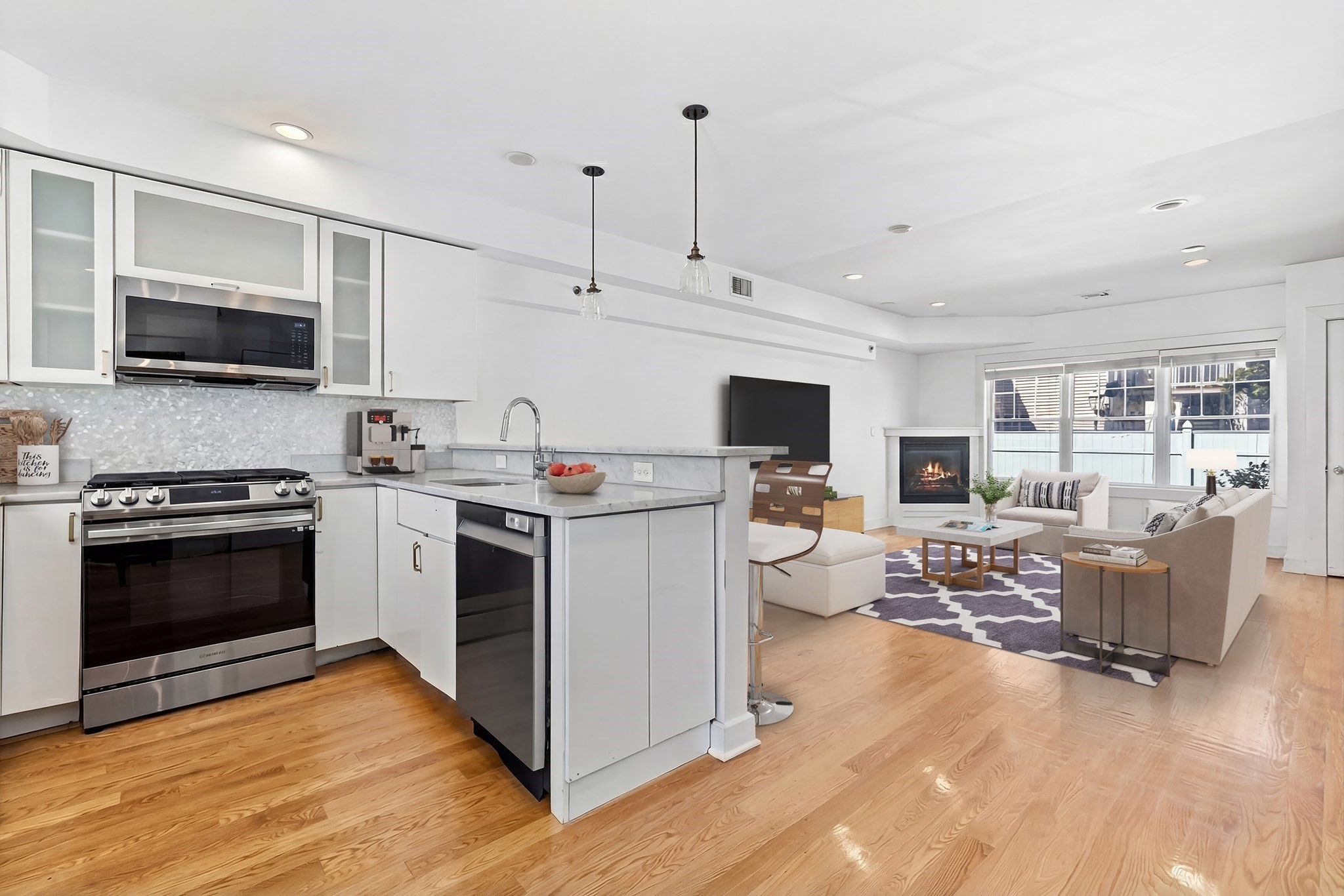 35 Middle St. # 4