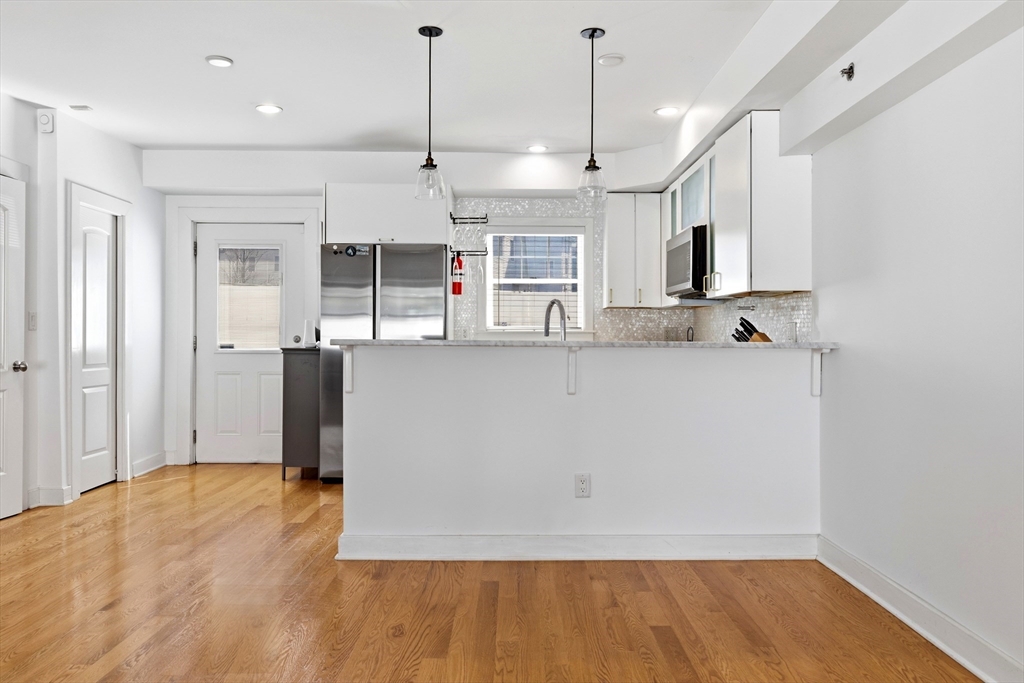 35 Middle St. # 4
