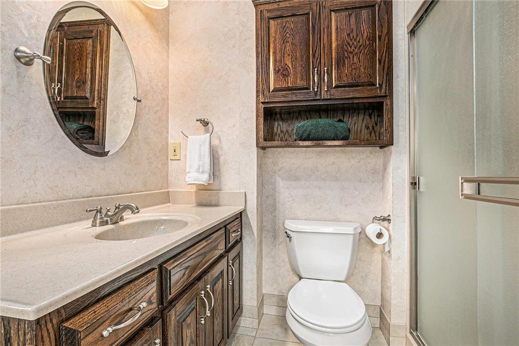 6119 Cottonwood Drive