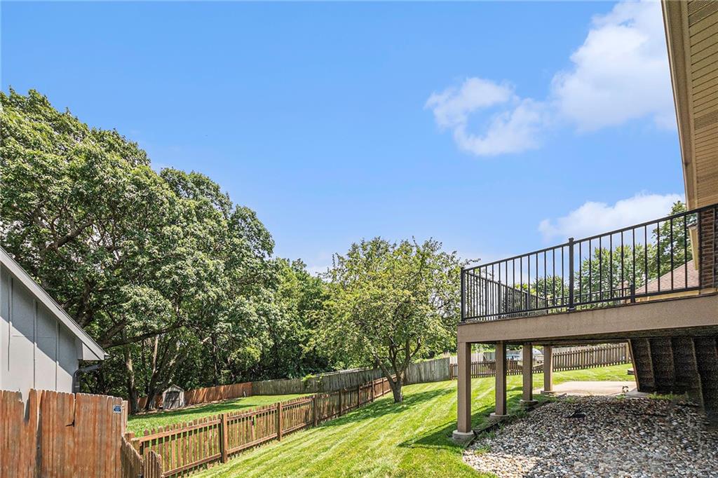 6119 Cottonwood Drive